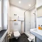 Ruedesheimer Hof Hotel 3*