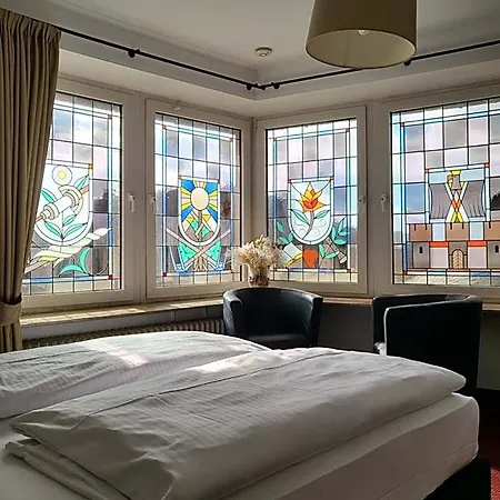 فندق Ruedesheimer Hof 3*